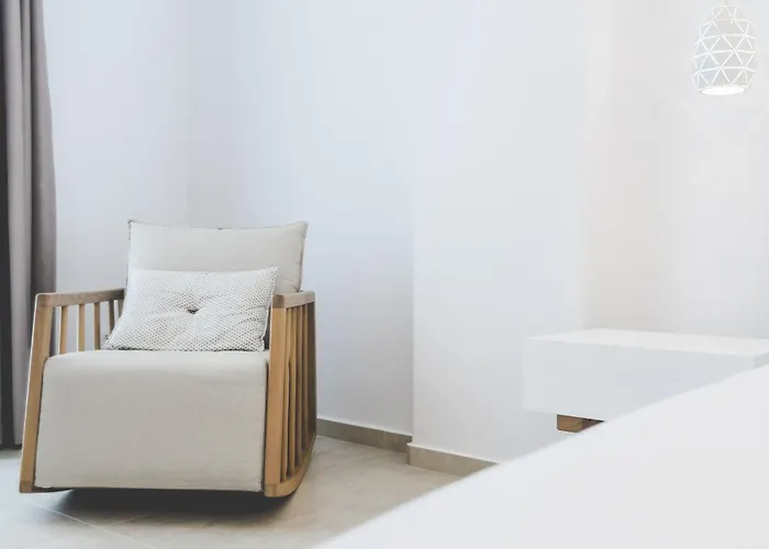 ホテル スーパー パラダイス スイーツ 2*