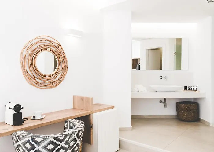 ホテル スーパー パラダイス スイーツ 2*