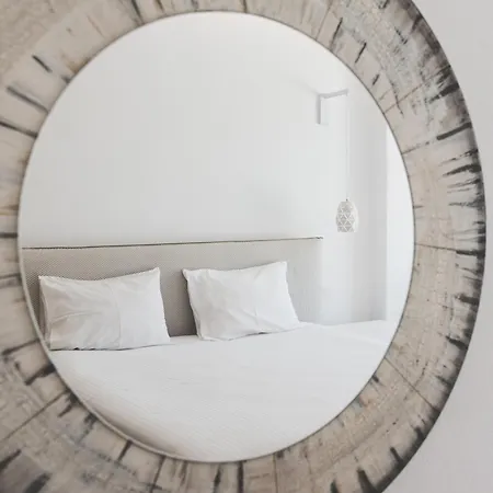 Отель Super Paradise Hotel 2*