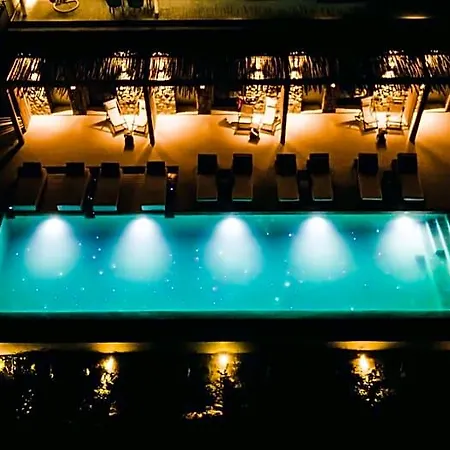 Super Paradise Hotel Отель