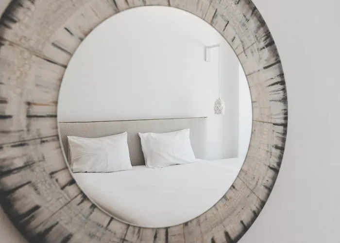 Отель Super Paradise Hotel 2*