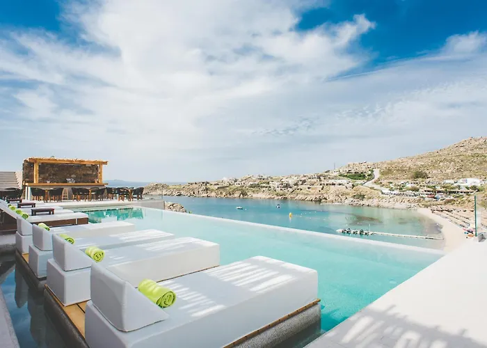 Hotel Super Paradise Hotel 2*