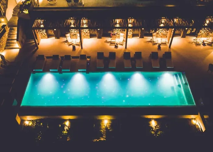 Super Paradise Hotel Отель Пляж Супер-Парадайз