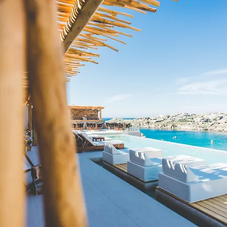 Ξενοδοχείο Super Paradise Hotel 2*
