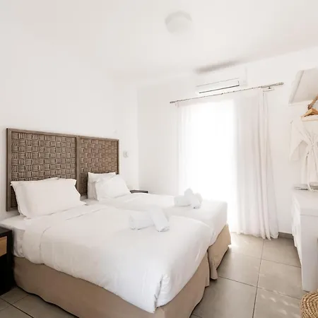 Ξενοδοχείο Super Paradise Hotel